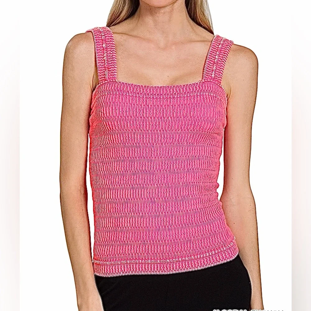 😉 👀 Zenana Seamless Winkle Stone Washed Tank Top - Coral Fuschia - Picture 3 of 9